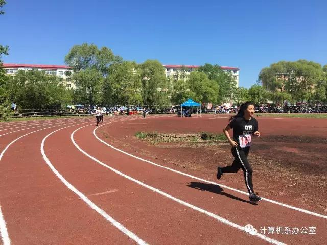 伊春職業(yè)學(xué)院2017運動會精彩瞬間