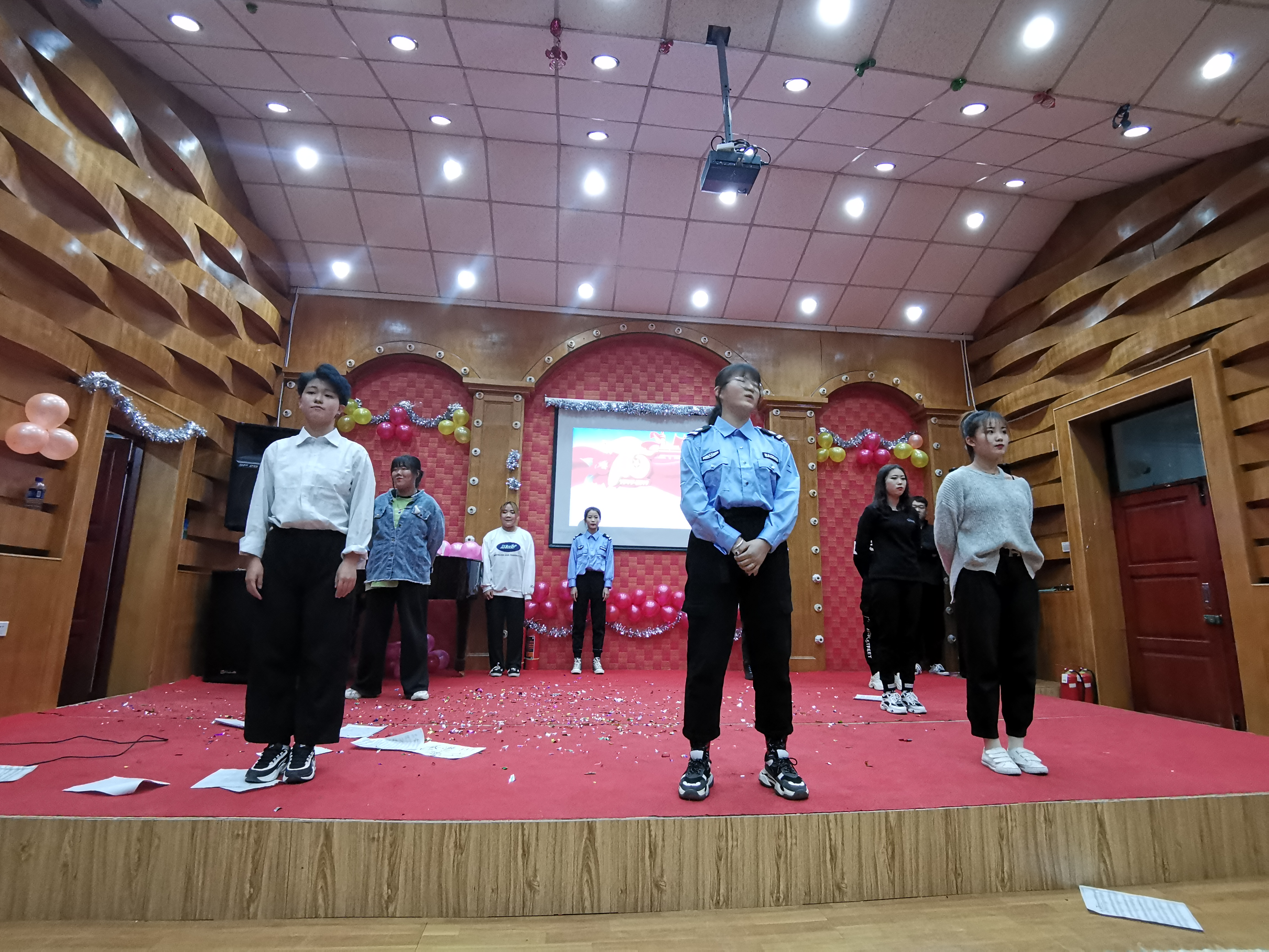 師范學(xué)院2019歡迎新同學(xué)入學(xué)晚會