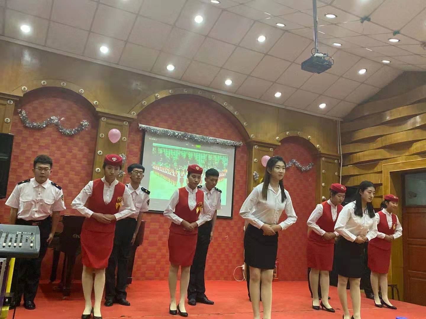 第三屆才藝表演和技能展示“_魅力之星”活動(dòng)圓滿(mǎn)結(jié)束