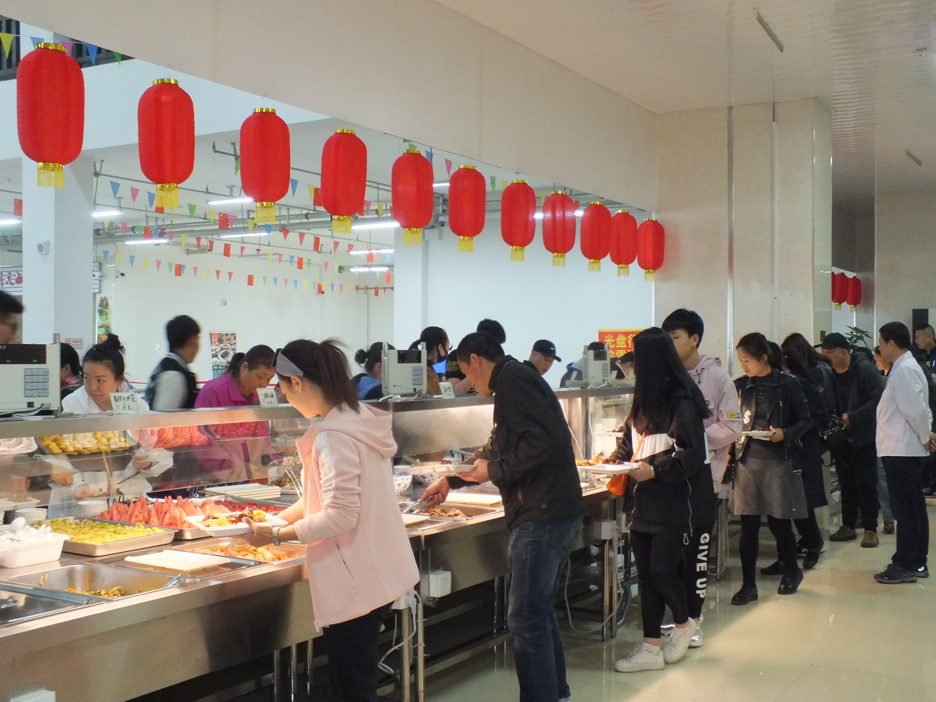 伊春職業(yè)學(xué)院2019年職業(yè)教育活動(dòng)周首屆“校園開(kāi)放日”隆重開(kāi)幕