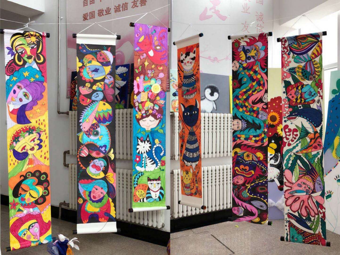 師范學(xué)院學(xué)前教育專業(yè)職業(yè)教育周活動(dòng)之一幼兒園美術(shù)手工作品展圓滿結(jié)束