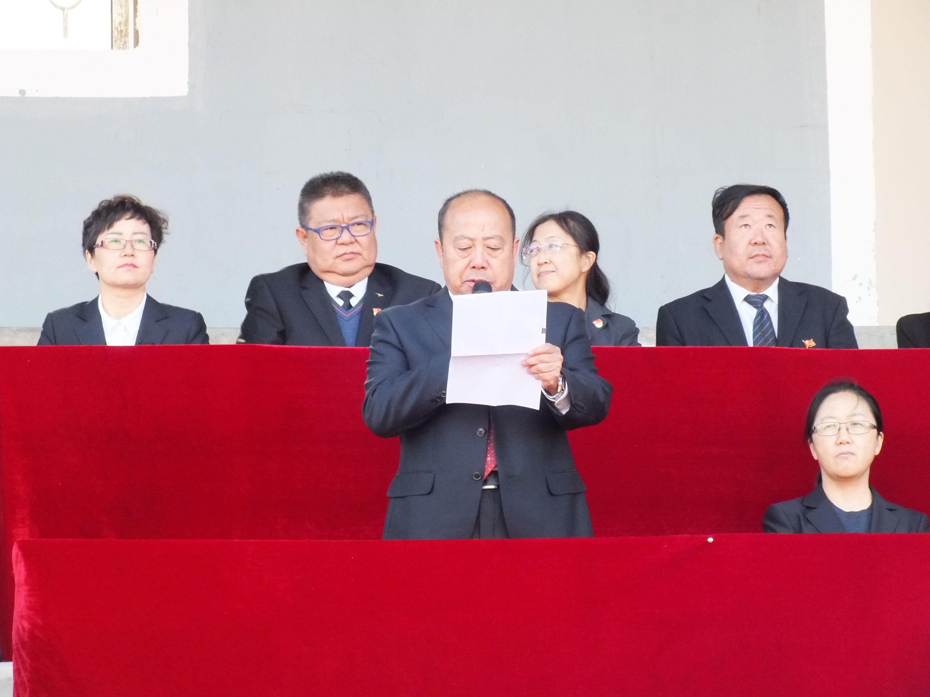 我校舉行2019級新生軍訓總結表彰大會